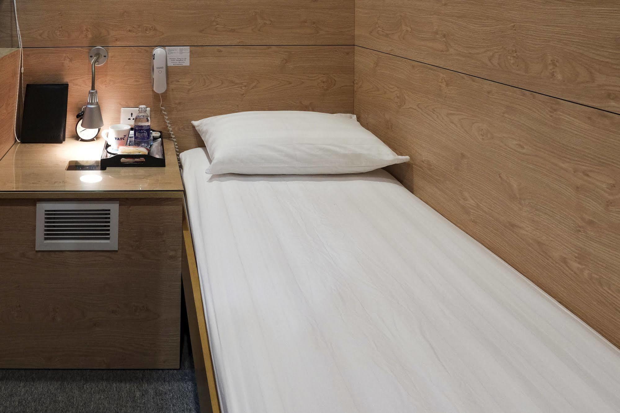 Hotel Vatc Sleep Pod Terminal 1 Noi Bai Esterno foto